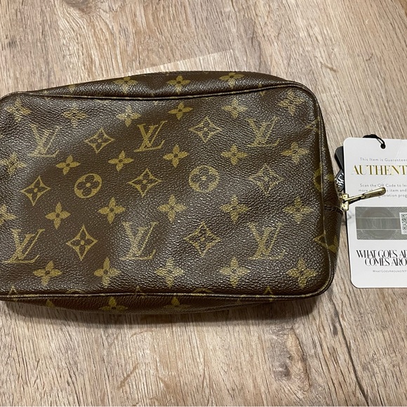 Vintage Louis Vuitton Monogram Truth Toiletry 23 Bag - Picture 11 of 11